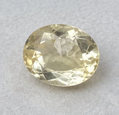 Natural Yellow Sapphire Gemstone | 2.60 Carats - Image 3