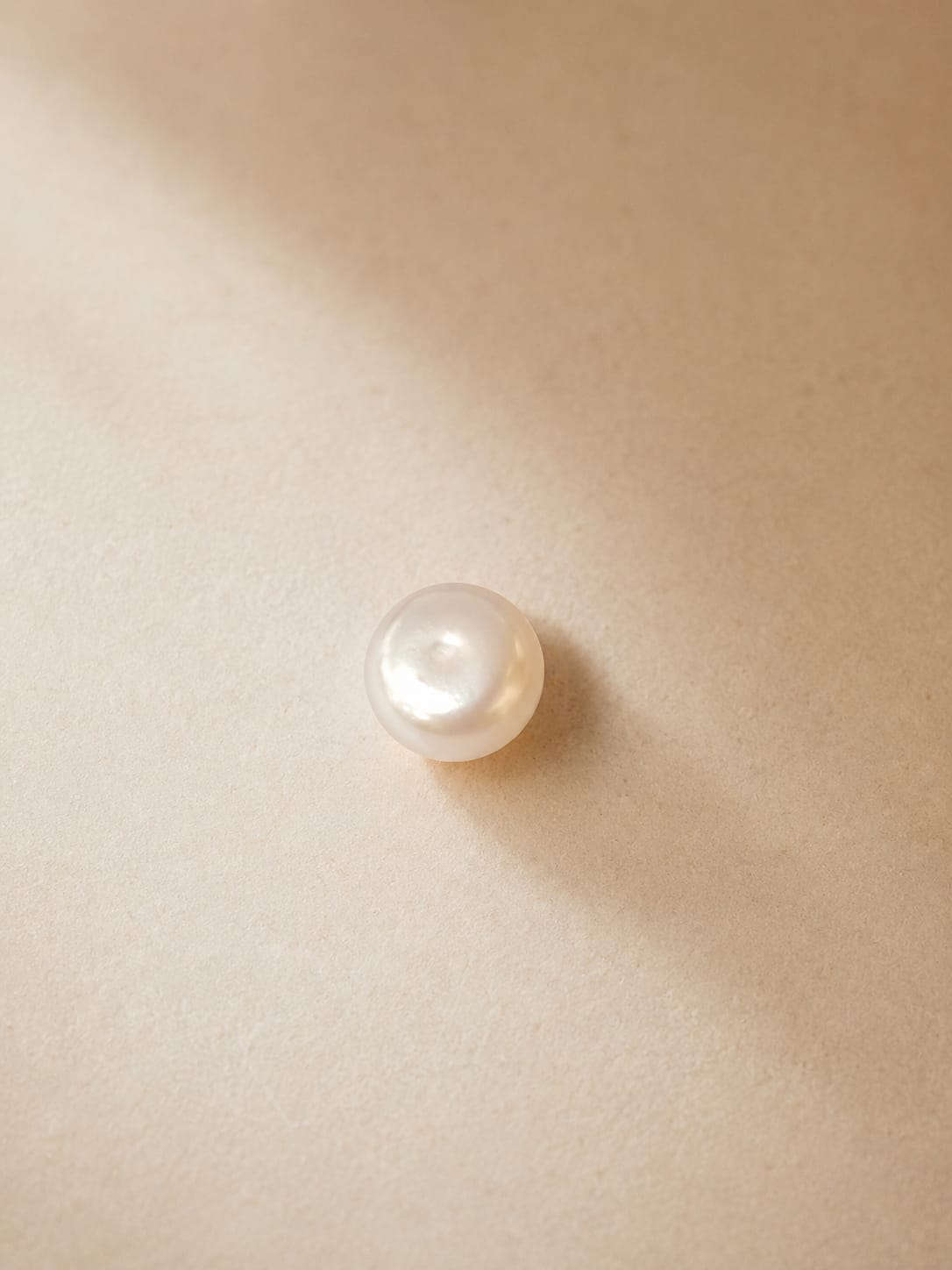 Natural White Pearl Round Gemstone – 10 Carats - Image 2