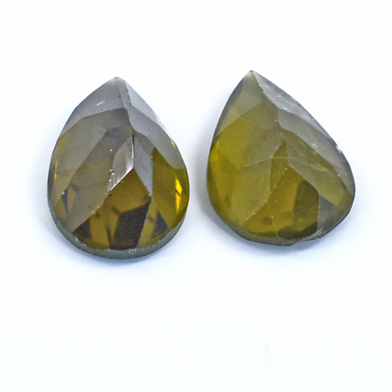 Natural Peridot Gemstone Pair 4.08 Ct – Pear Mix Cut Yellow Green Peridot - Image 3